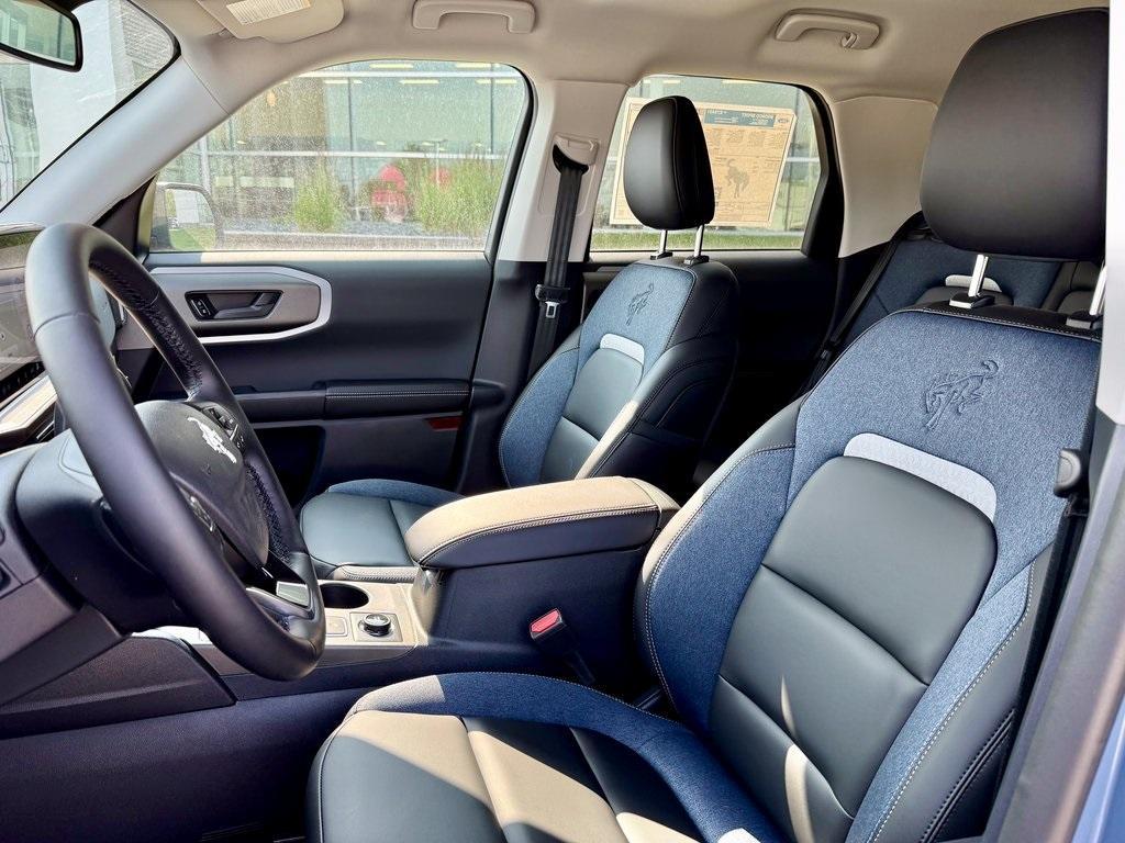 new 2025 Ford Bronco Sport car, priced at $36,998