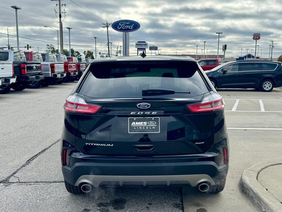 new 2024 Ford Edge car, priced at $40,227