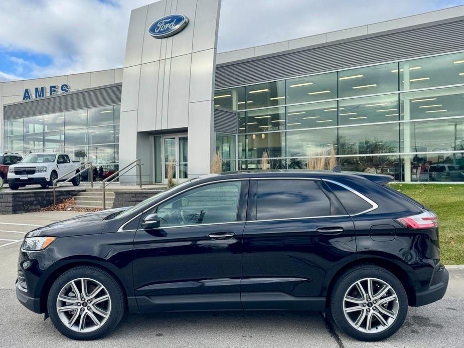 new 2024 Ford Edge car, priced at $40,227