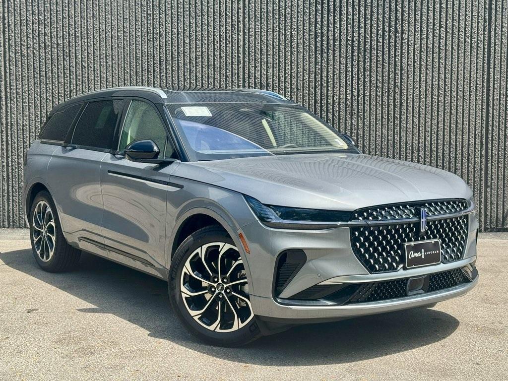 new 2025 Lincoln Nautilus car, priced at $63,998