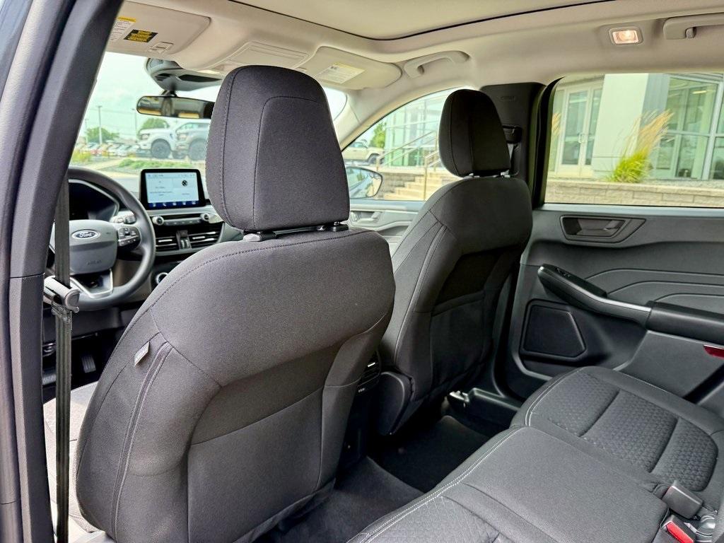 new 2025 Ford Escape car, priced at $27,392