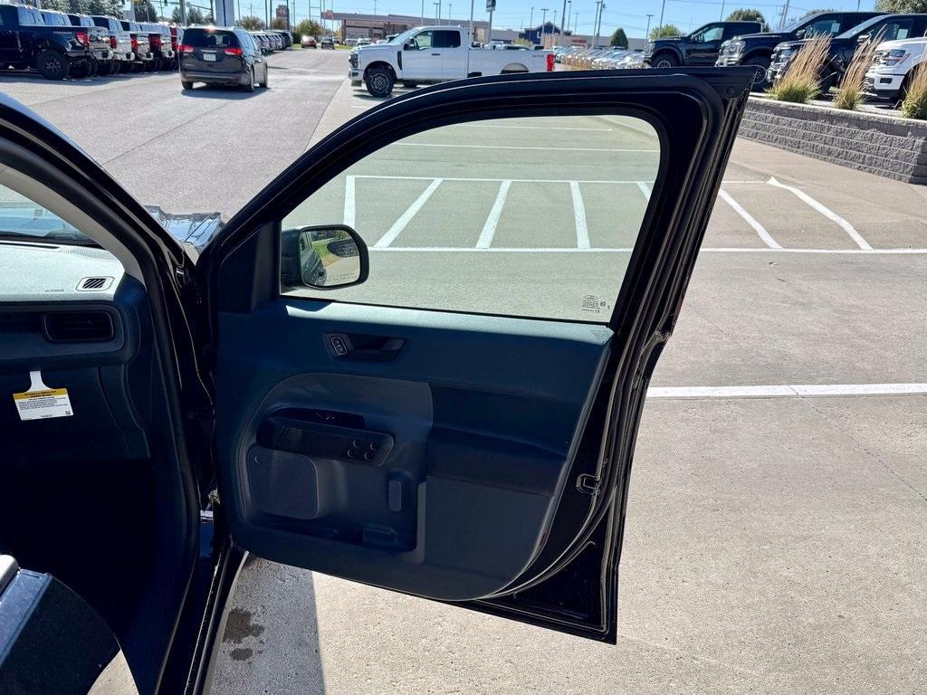 new 2025 Ford Maverick car, priced at $33,325