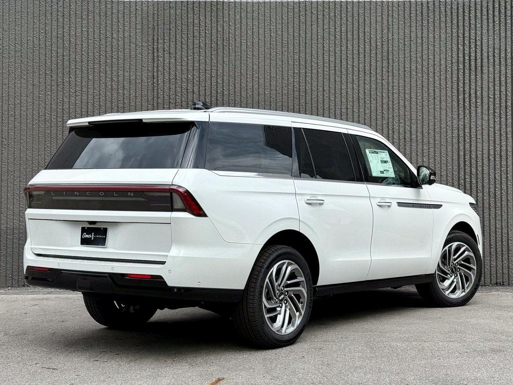 new 2025 Lincoln Navigator car, priced at $99,893
