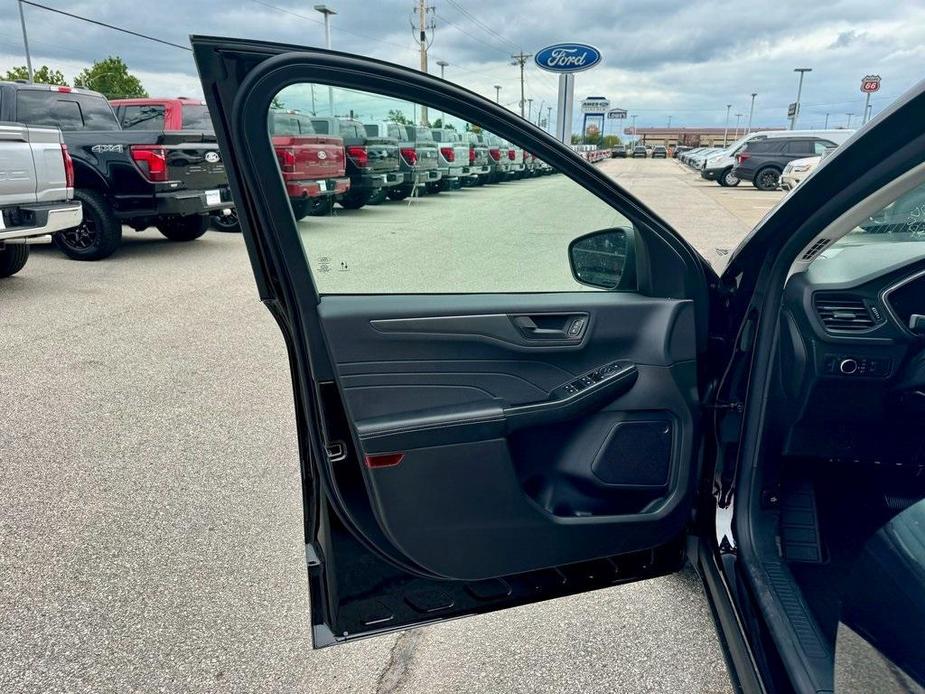 new 2024 Ford Escape car, priced at $30,964