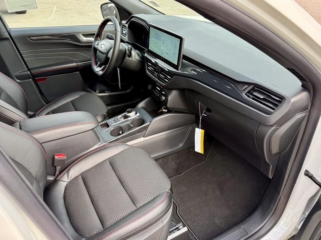 new 2025 Ford Escape car, priced at $35,514