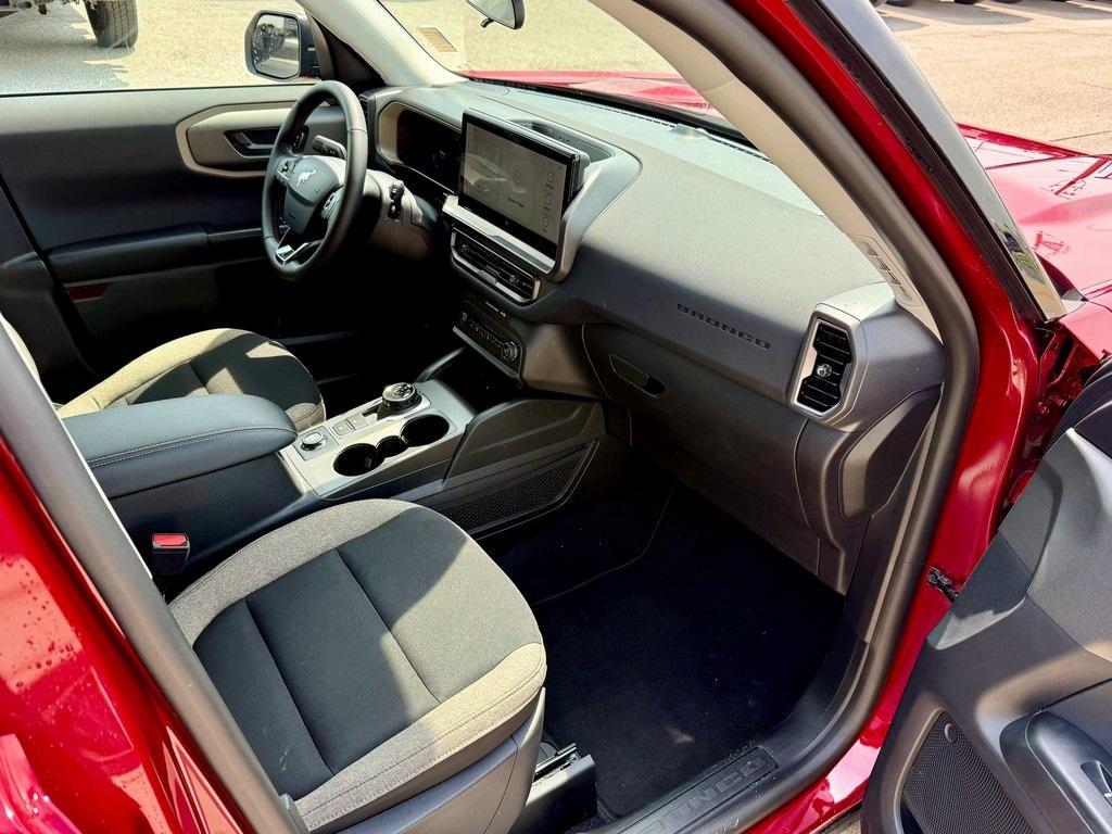 new 2025 Ford Bronco Sport car, priced at $27,998