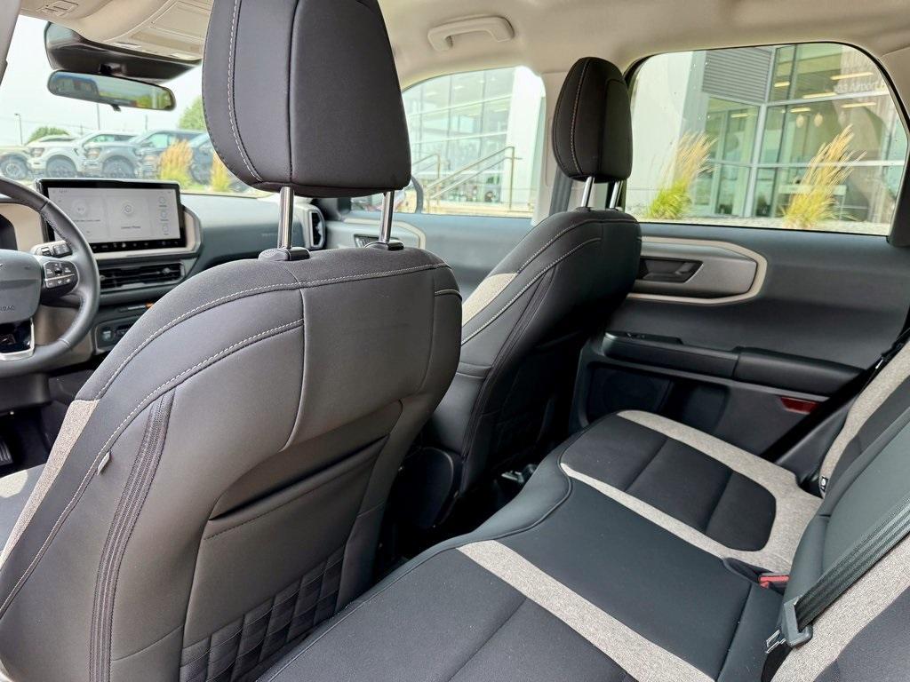 new 2025 Ford Bronco Sport car, priced at $27,998