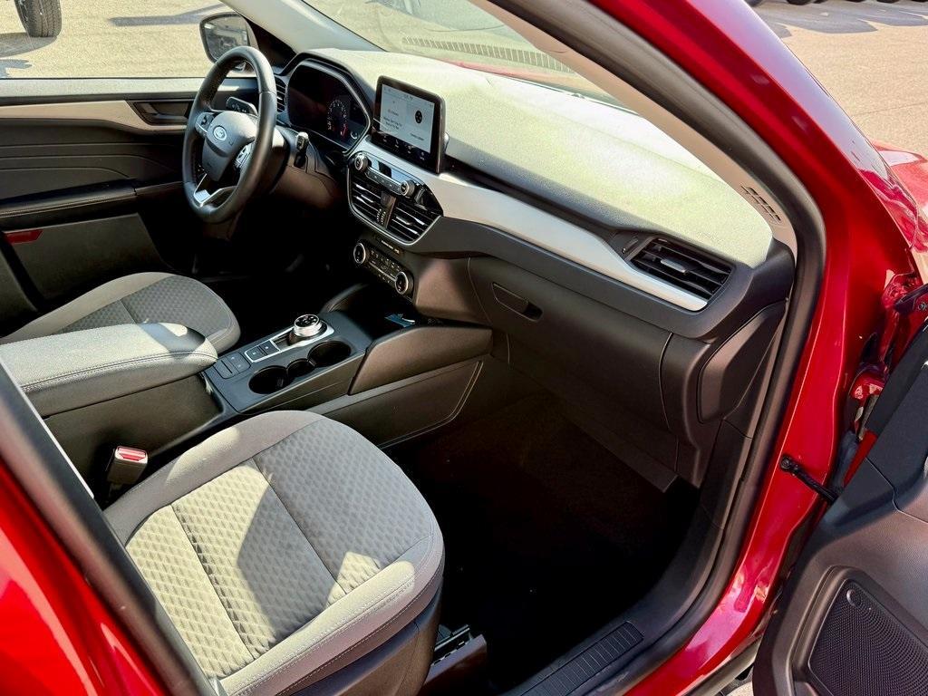 used 2022 Ford Escape car, priced at $22,234