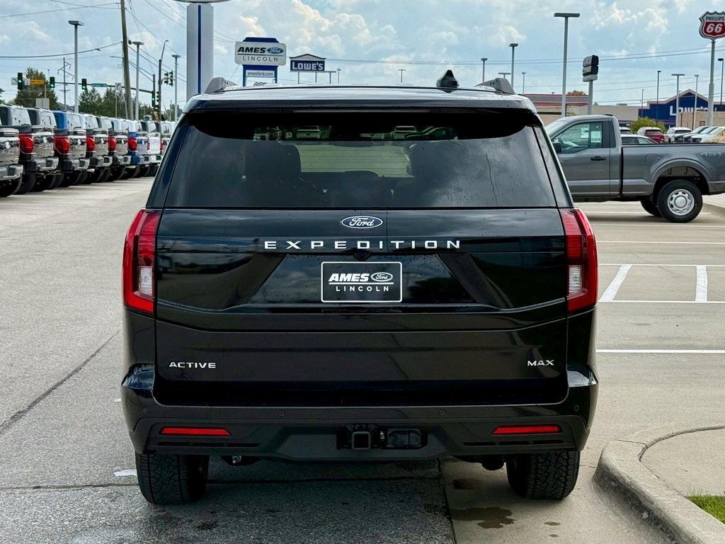 new 2025 Ford Expedition Max car, priced at $72,962