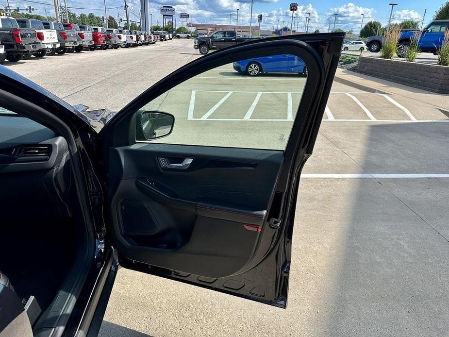 new 2024 Ford Escape car, priced at $28,896