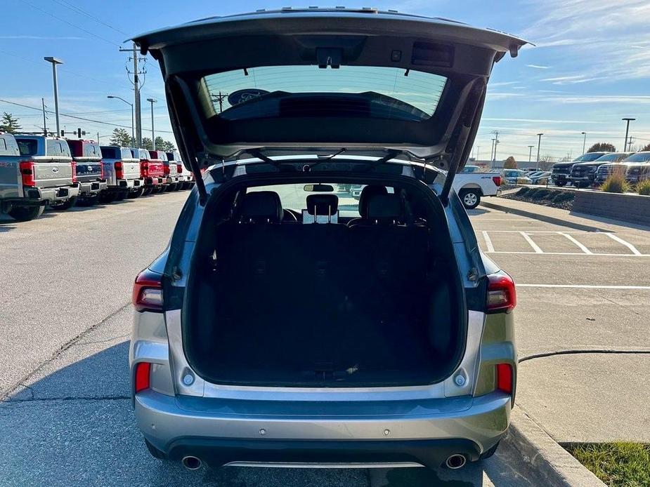 new 2024 Ford Escape car, priced at $27,394