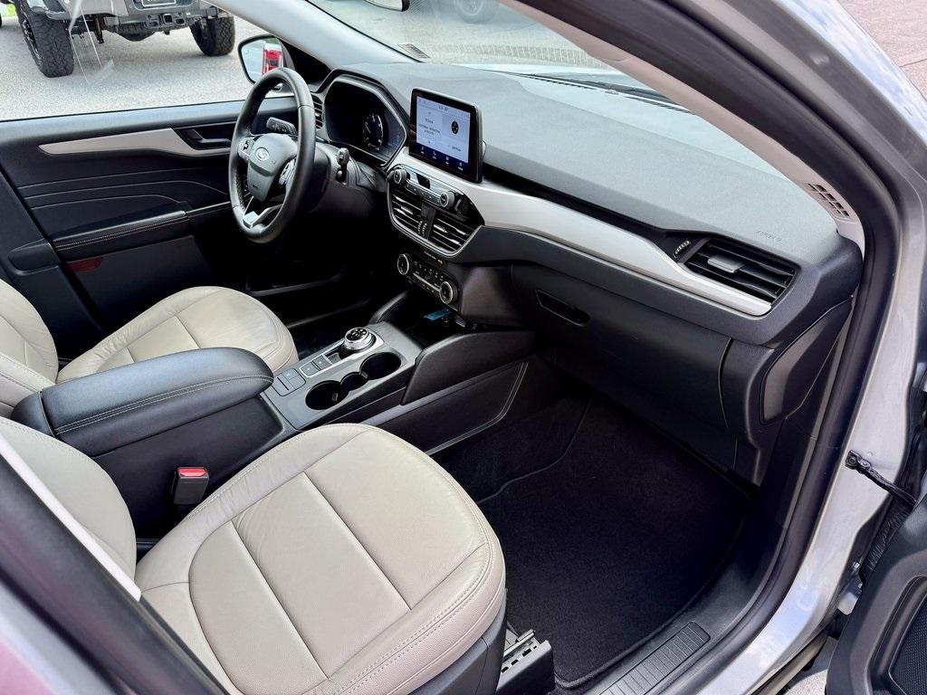 used 2022 Ford Escape car, priced at $22,838