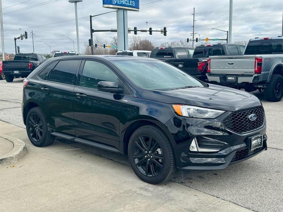 new 2024 Ford Edge car, priced at $37,756