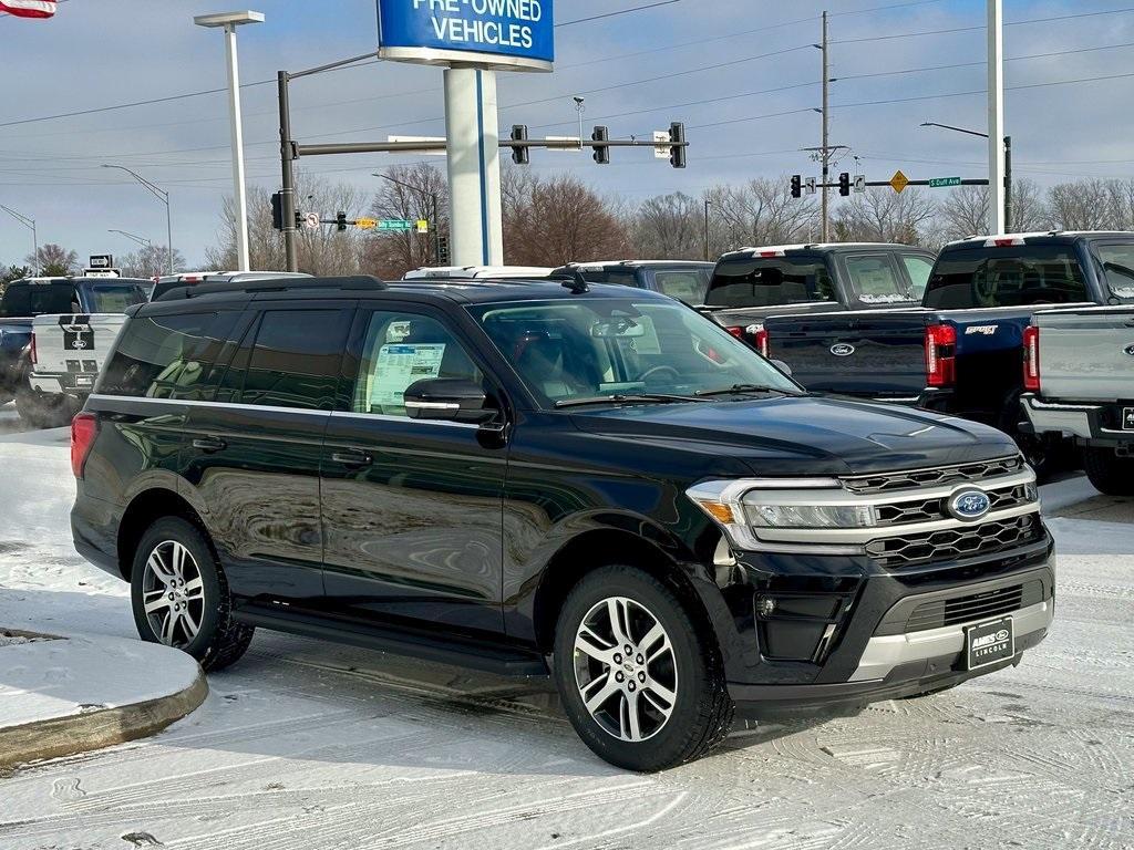 new 2024 Ford Expedition car, priced at $63,936