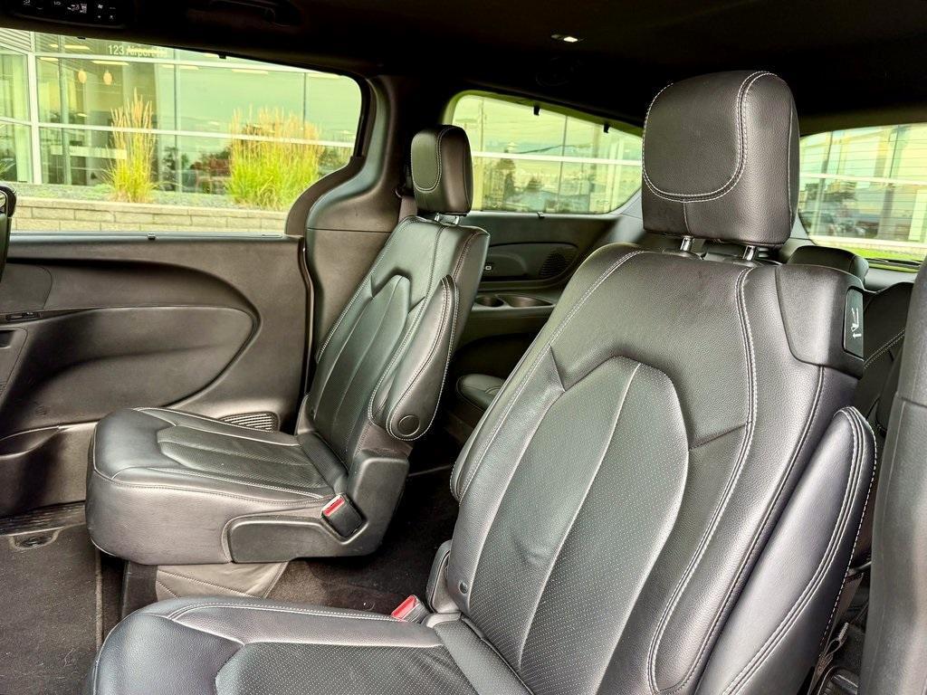 used 2022 Chrysler Pacifica car, priced at $24,678