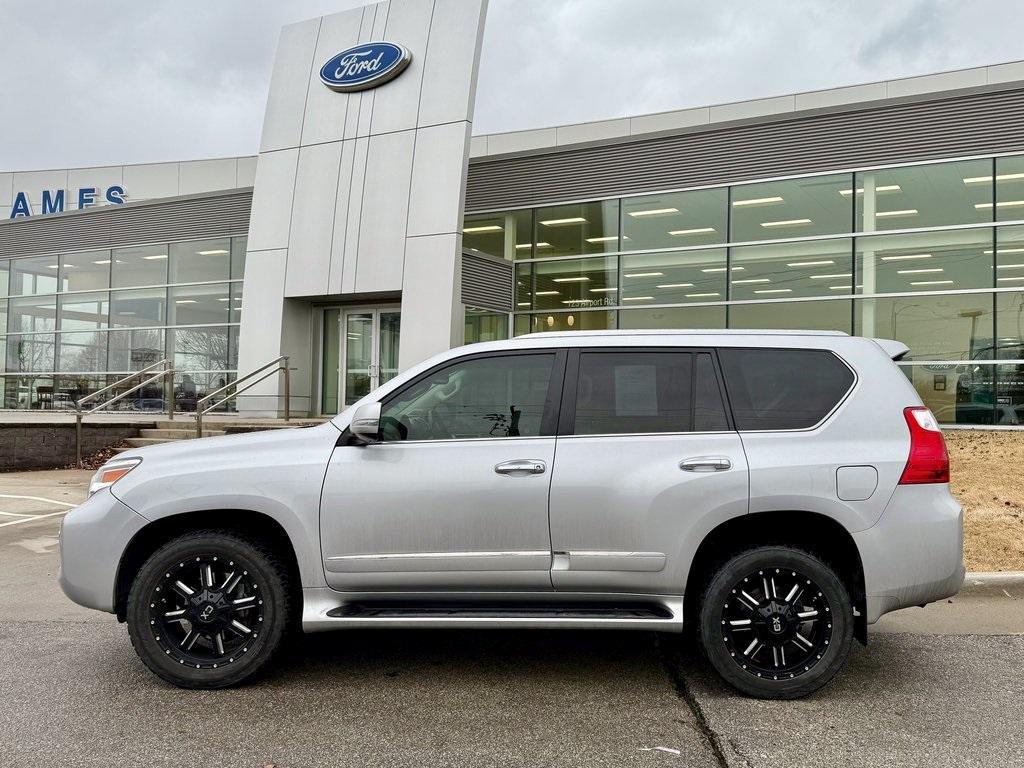 used 2013 Lexus GX 460 car, priced at $19,268