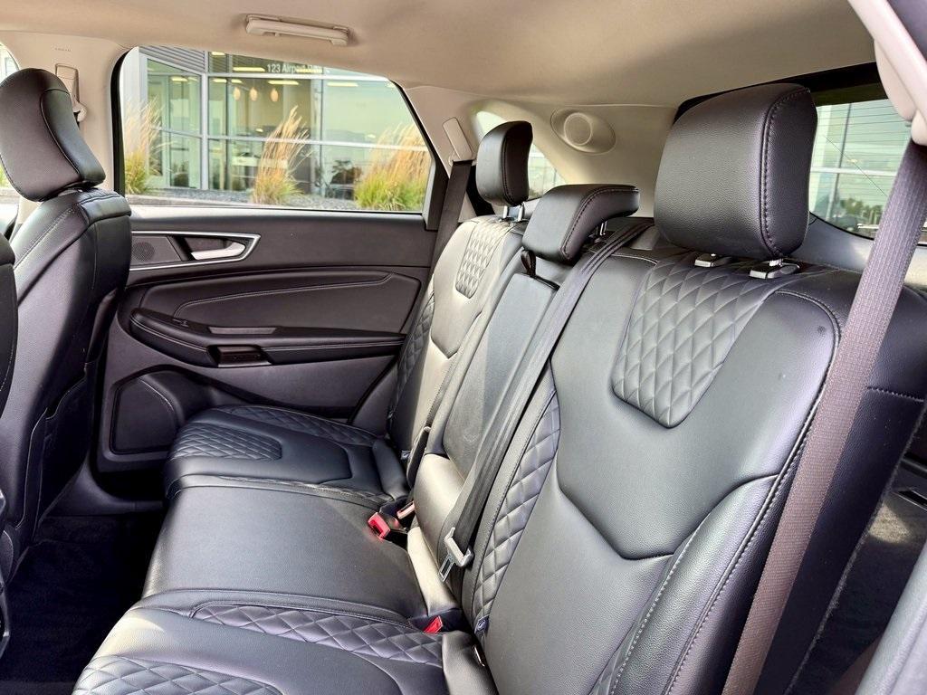 used 2024 Ford Edge car, priced at $26,922