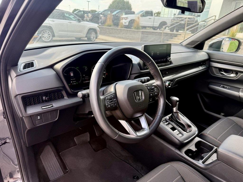 used 2024 Honda CR-V Hybrid car, priced at $33,958