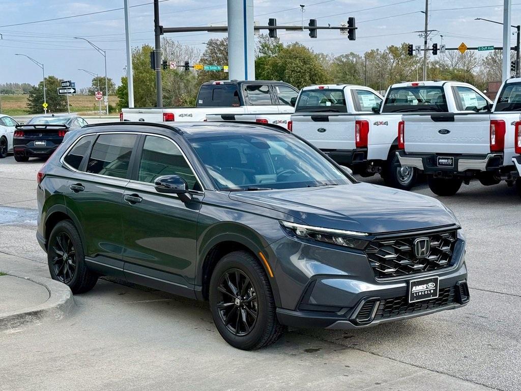 used 2024 Honda CR-V Hybrid car, priced at $33,958