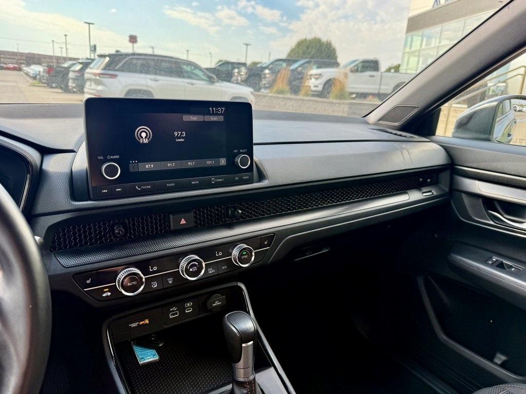 used 2024 Honda CR-V Hybrid car, priced at $33,958