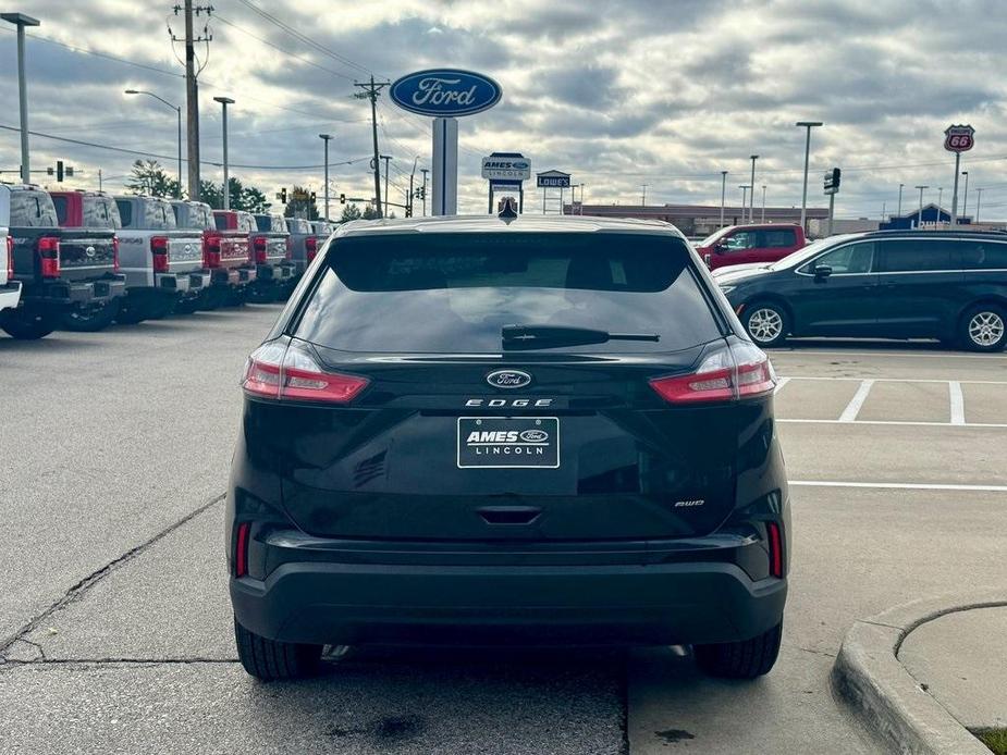 new 2024 Ford Edge car, priced at $33,196