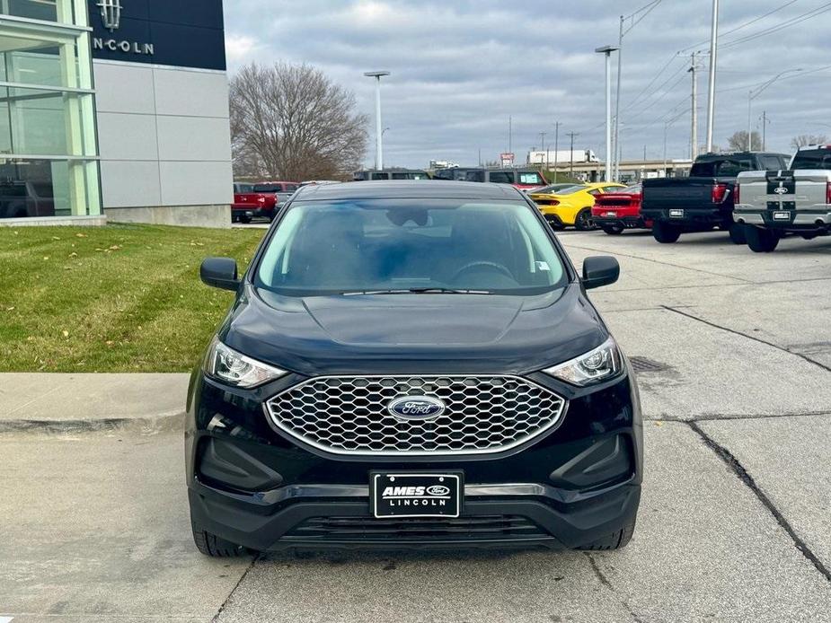 new 2024 Ford Edge car, priced at $33,196