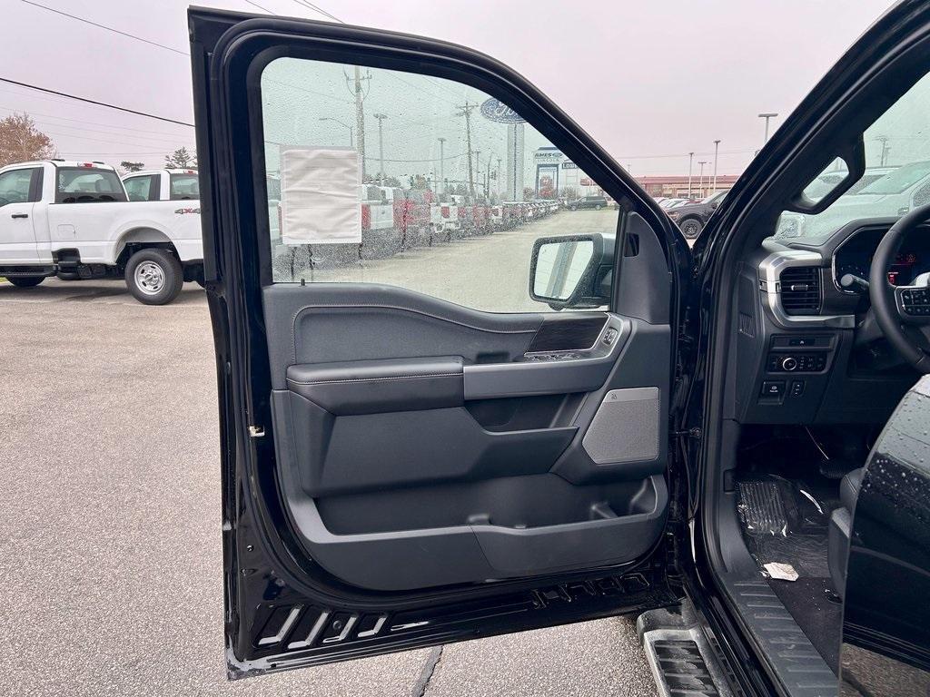 new 2025 Ford F-150 car, priced at $64,562