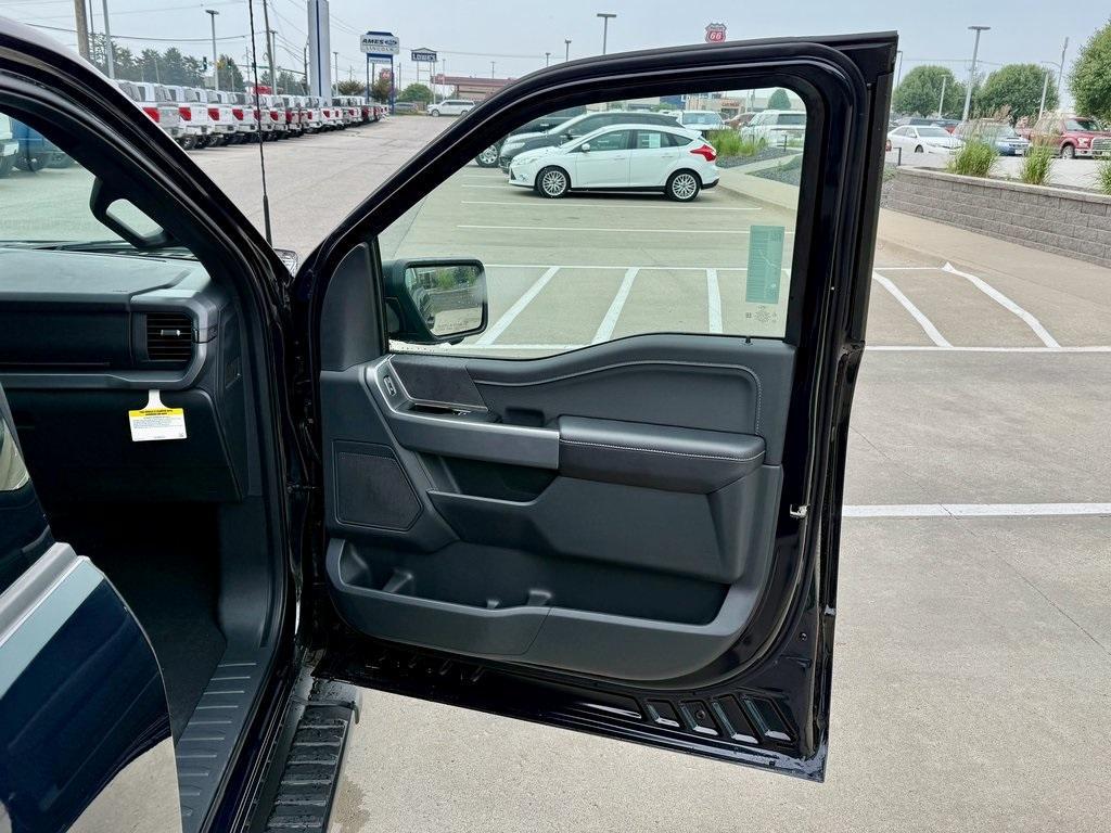 new 2025 Ford F-150 car, priced at $55,282