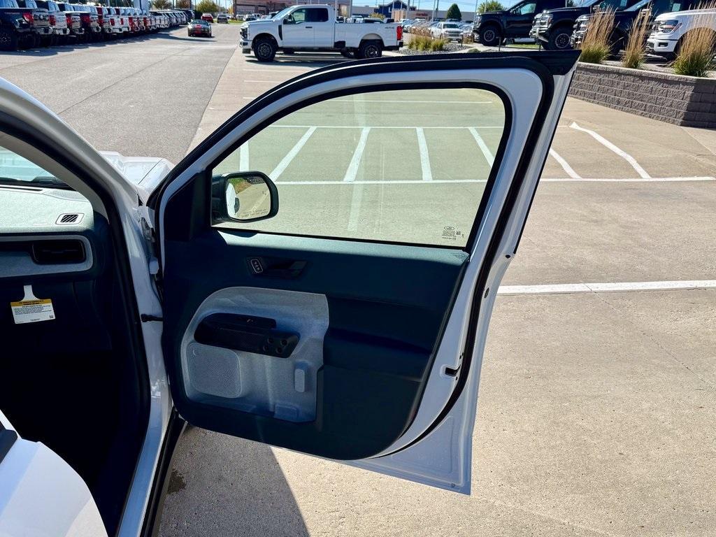 new 2025 Ford Maverick car, priced at $34,312