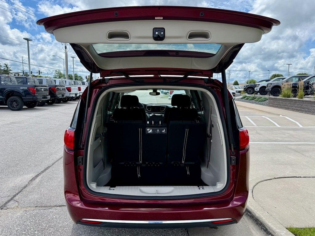 used 2017 Chrysler Pacifica car, priced at $17,468
