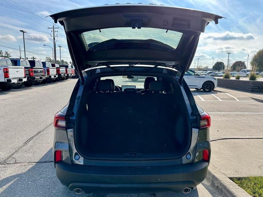 new 2025 Ford Escape car, priced at $35,979