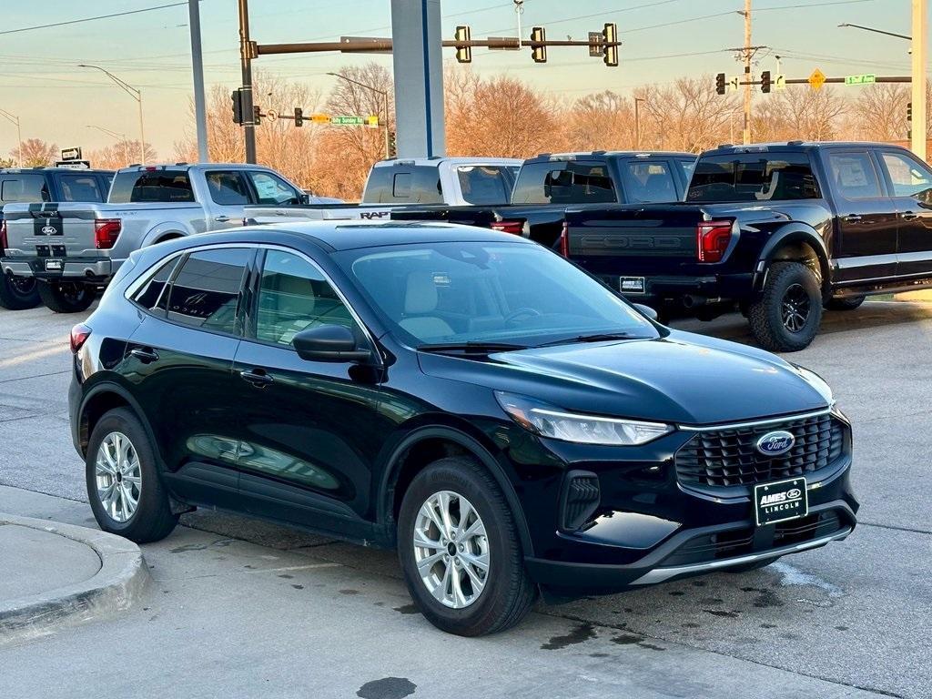 new 2024 Ford Escape car, priced at $26,211