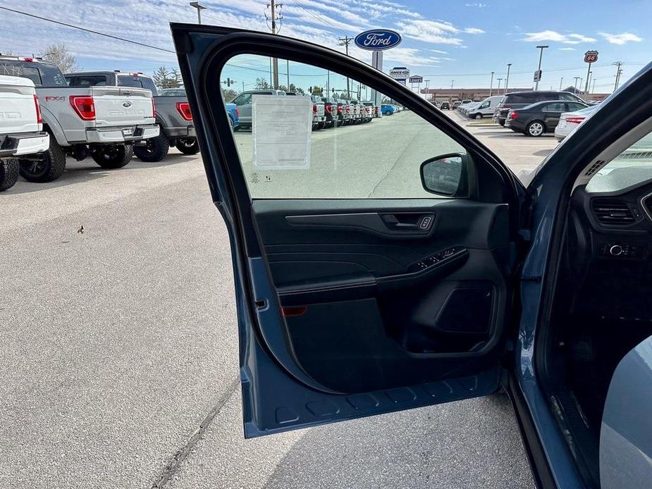 new 2024 Ford Escape car, priced at $31,954