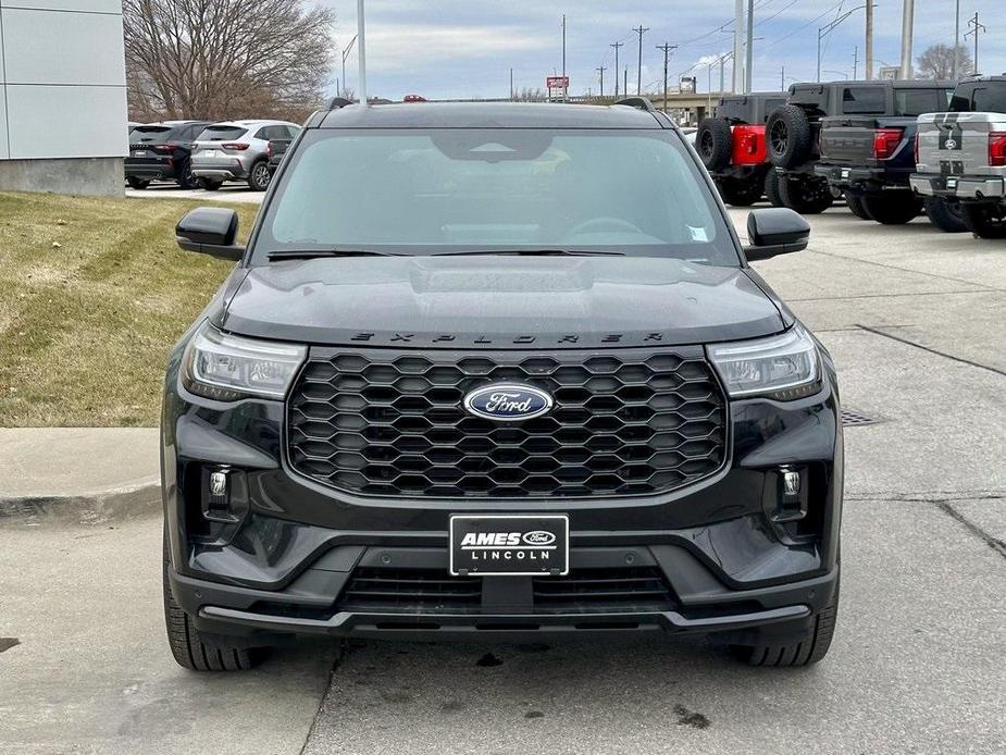 new 2025 Ford Explorer car, priced at $51,845