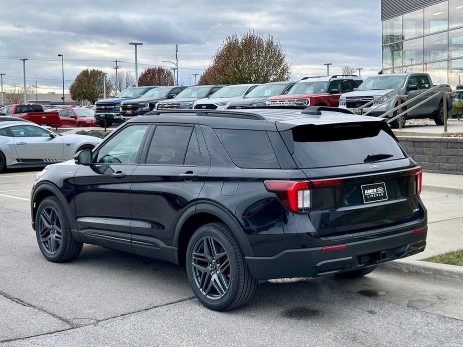 new 2025 Ford Explorer car, priced at $51,845