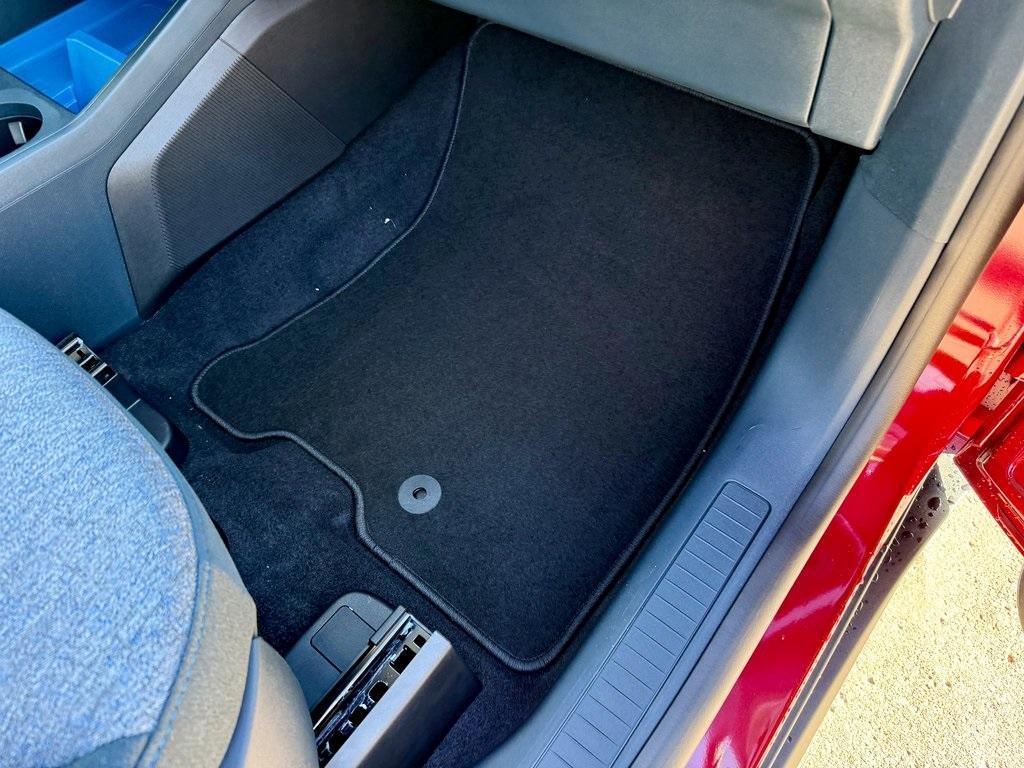 new 2025 Ford Maverick car, priced at $39,328