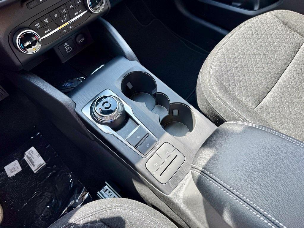 new 2025 Ford Escape car, priced at $27,726