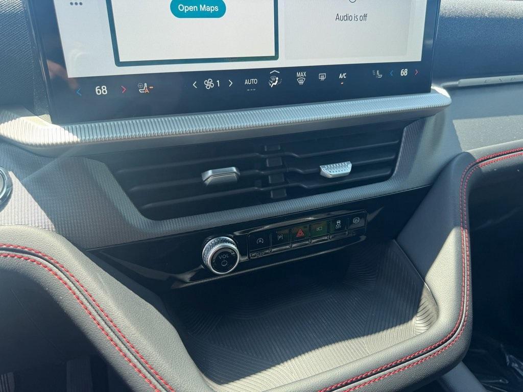 new 2025 Ford Explorer car, priced at $49,313