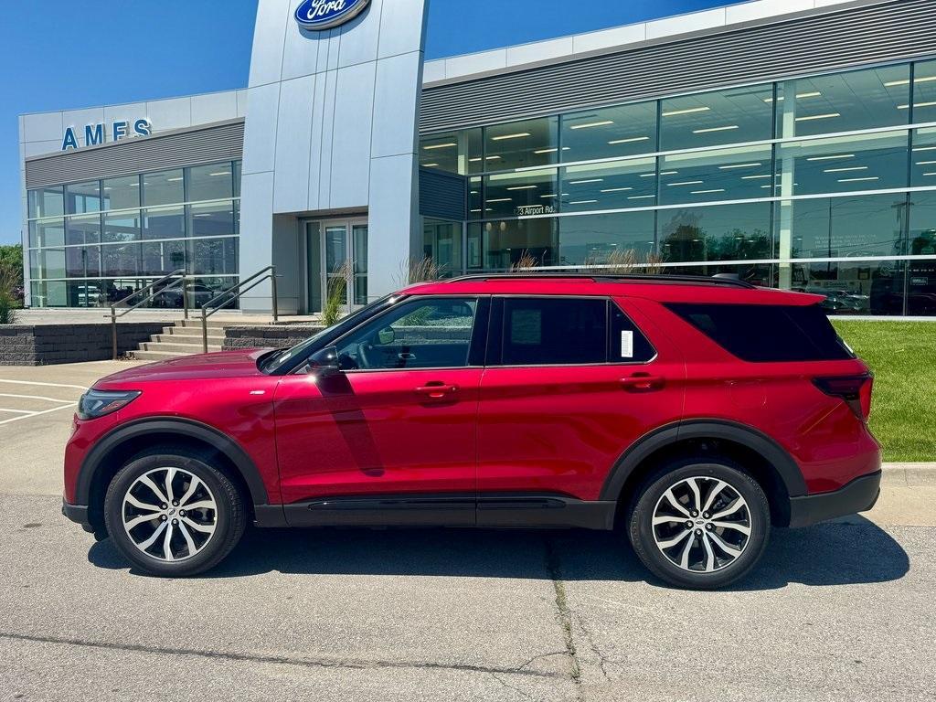 new 2025 Ford Explorer car, priced at $49,313