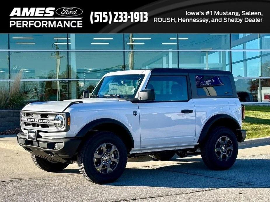 new 2024 Ford Bronco car, priced at $44,544