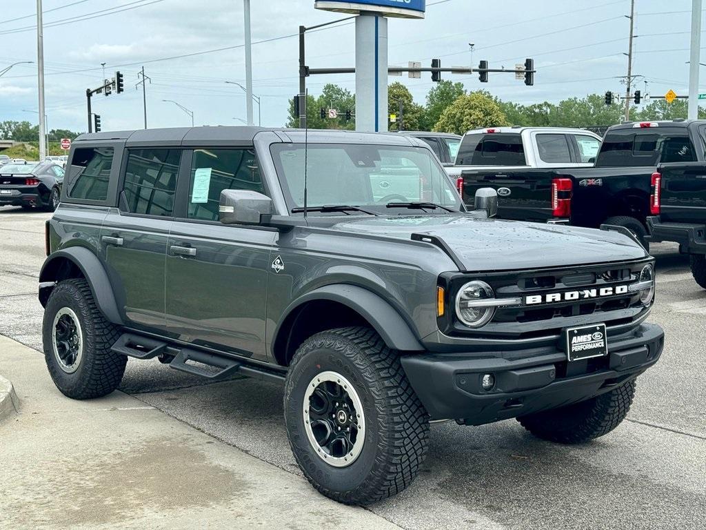 new 2024 Ford Bronco car, priced at $60,705