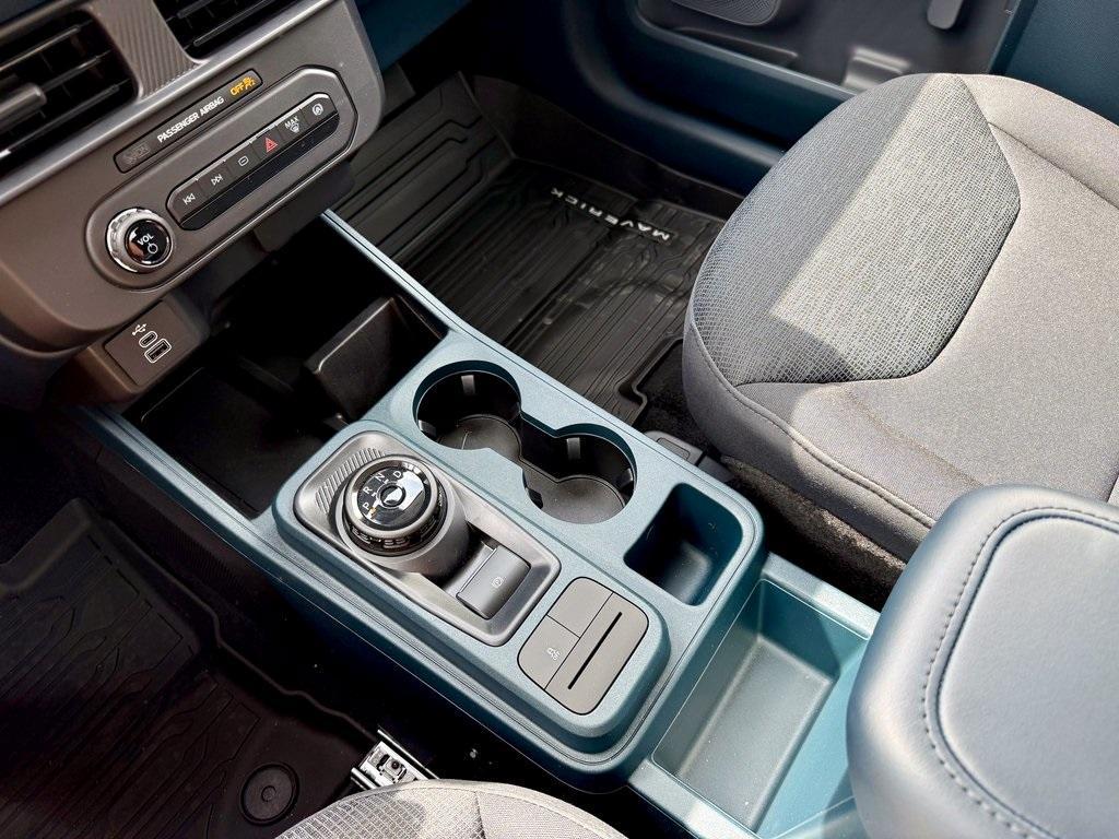 new 2025 Ford Maverick car, priced at $30,630