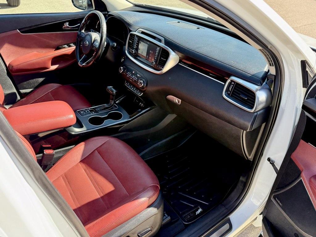 used 2017 Kia Sorento car, priced at $15,938