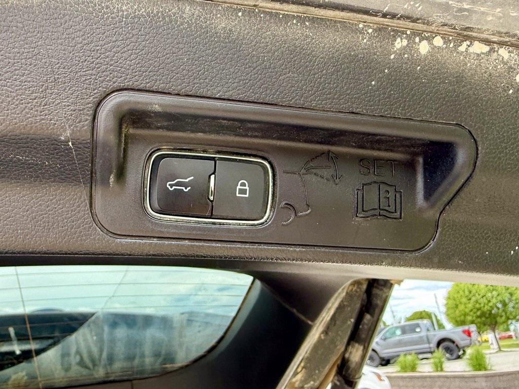 used 2022 Ford Explorer car, priced at $34,988