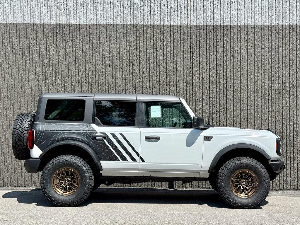 new 2025 Ford Bronco car, priced at $62,392