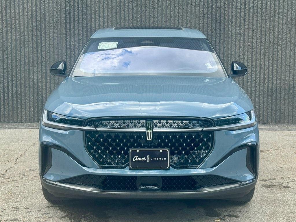 new 2025 Lincoln Nautilus car, priced at $62,998
