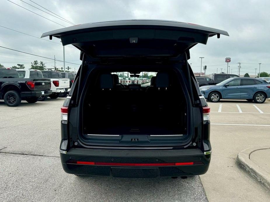 new 2024 Lincoln Navigator car, priced at $102,495