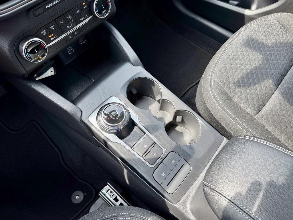new 2025 Ford Escape car, priced at $26,498