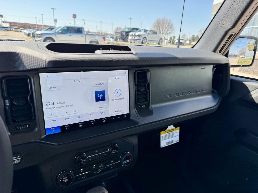 new 2025 Ford Bronco car, priced at $41,812