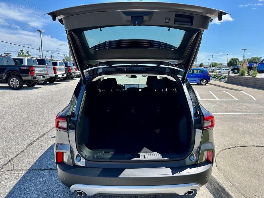 new 2024 Ford Escape car, priced at $31,396